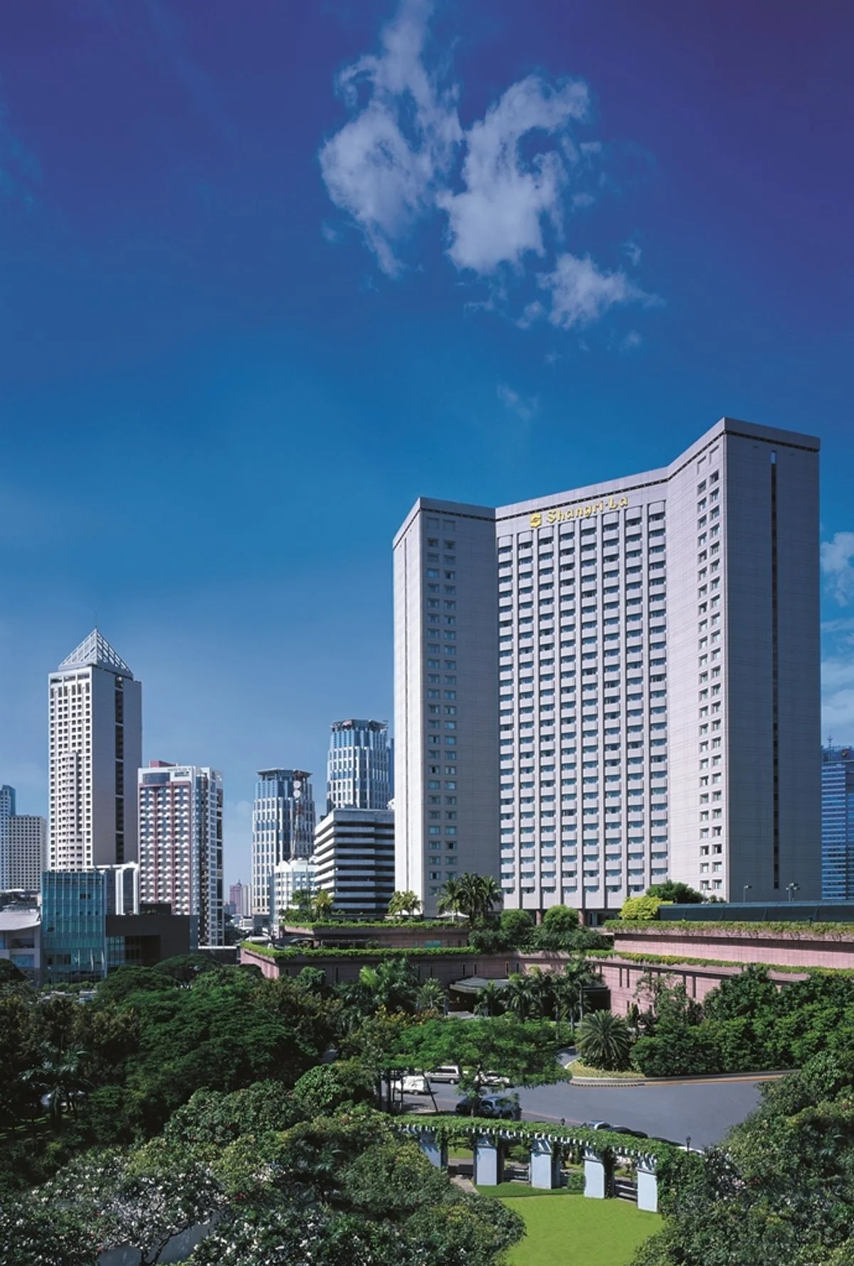 Shangri-La Hotel Makati